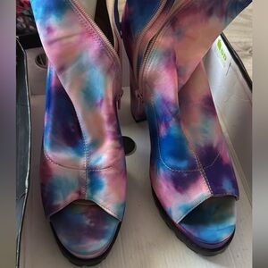 Colorful Tie-Dye Open-Toe Boots